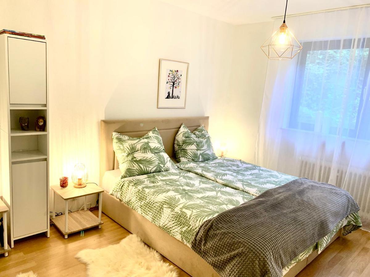 Schone, Gut Ausgestattete Wohnung Fur 1 Bis 4 Personen - Zentral Gelegen Bad Ems Bagian luar foto